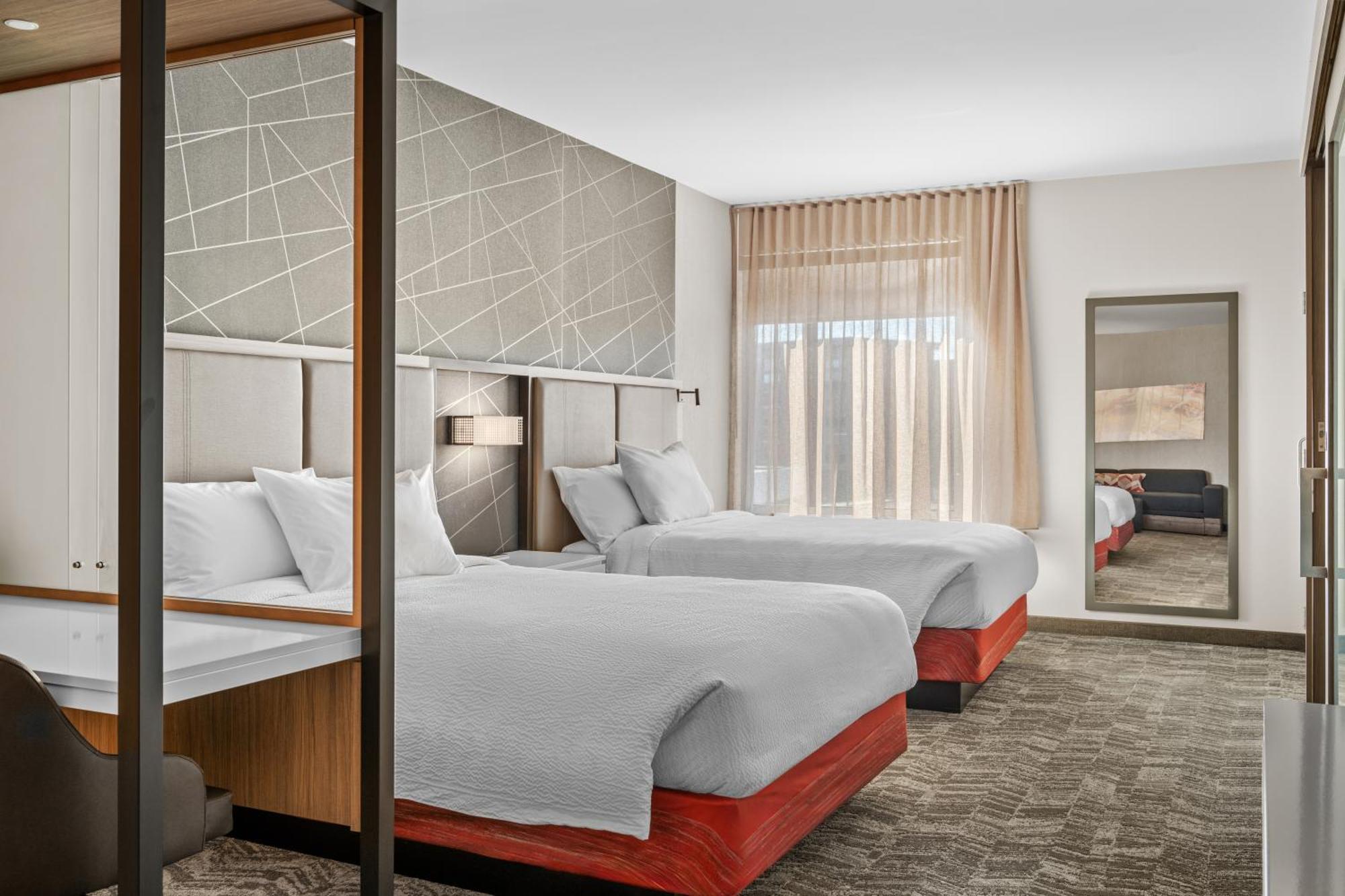 Springhill Suites By Marriott Menomonee Falls Exterior foto
