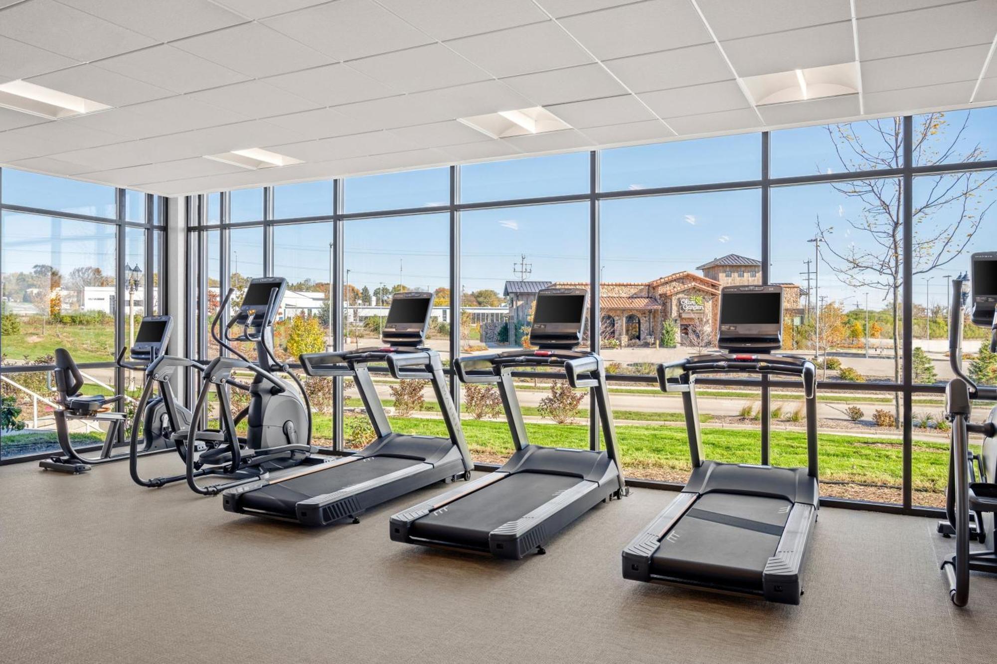 Springhill Suites By Marriott Menomonee Falls Exterior foto